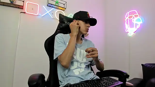 Dei v 48 online show from December 2024 07:46:02 PM