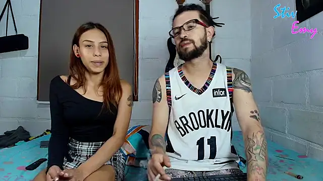 emiandstiv online show from March 2025 01:03:02 AM