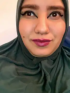 hannahayat online show from December 2024 03:47:01 PM