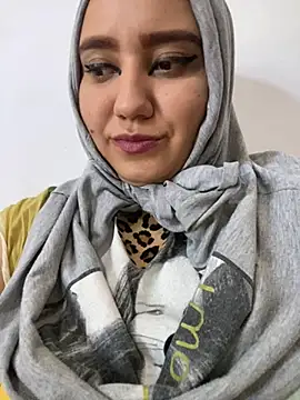 hannahayat online show from December 2024 03:00:01 PM