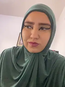 hannahayat online show from December 2024 02:44:01 PM