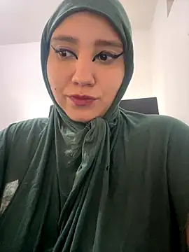 hannahayat online show from November 2025 12:49:01 PM