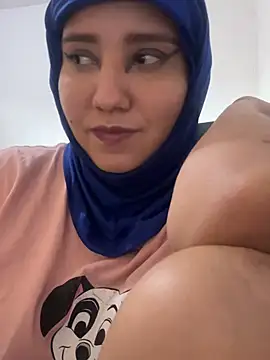 hannahayat online show from July 2026 03:40:02 PM