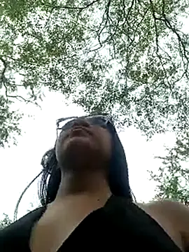 -VICKKY online show from March 2025 08:22:01 PM