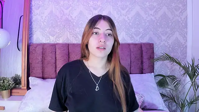 tiffany becker online show from October 2025 12:00:02 PM