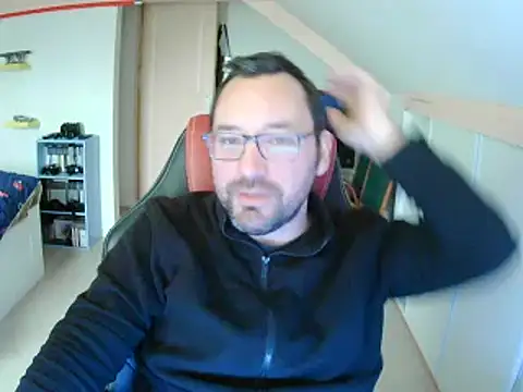 Fantaxx86 online show from December 2024 12:43:02 PM