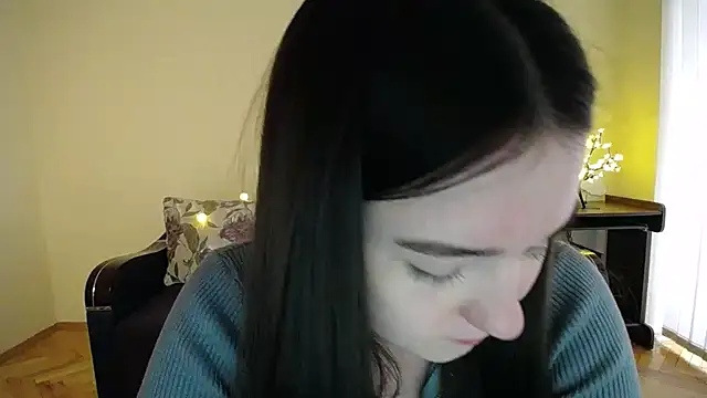 Pretty shy online show from January 2025 12:30:02 PM