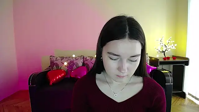 Pretty shy online show from March 2025 08:56:02 AM