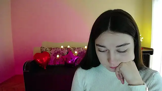 Pretty shy online show from March 2025 12:04:01 PM