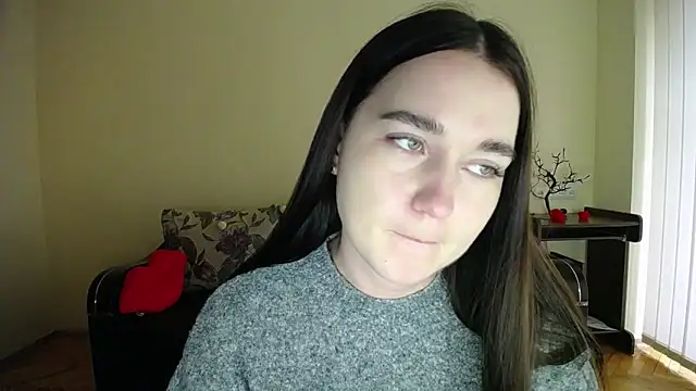 Pretty shy online show from October 2025 08:23:02 AM