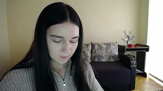 Pretty shy online show from November 2025 09:20:02 AM