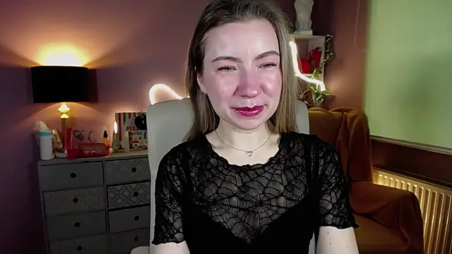 Mia Tasty online show from March 2025 07:33:02 AM