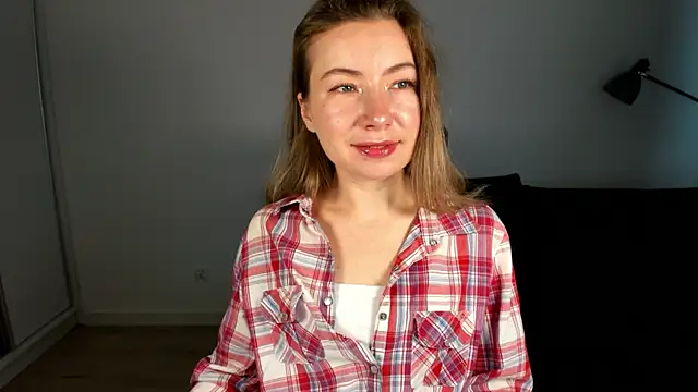 Mia Tasty online show from February 2026 02:43:02 PM