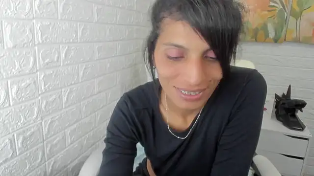 Snapshot of ImCrazzy chatting on February 2025 07:48:02 PM ImCrazzy online show from February 2025 07:48:02 PM