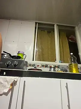 Emiily lee online show from March 2025 09:51:01 AM