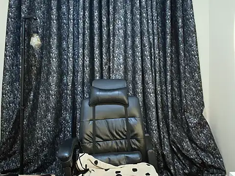 pretty hearty online show from October 2025 07:20:02 PM