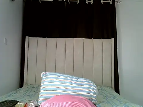 pretty hearty online show from November 2025 07:51:02 PM