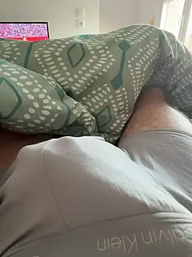 sudistept online show from April 2026 05:06:02 PM