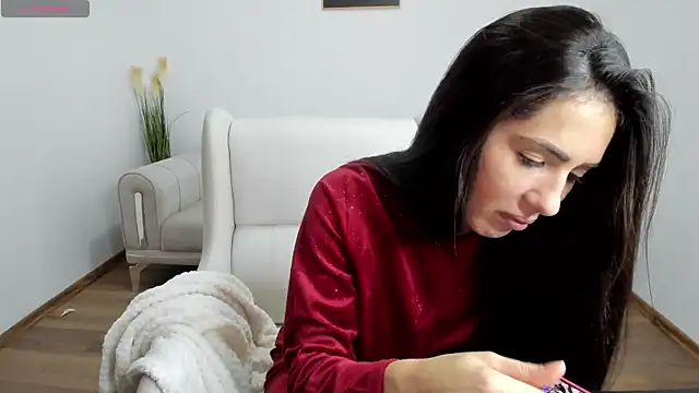 Emmapmg online show from January 2025 06:58:02 AM