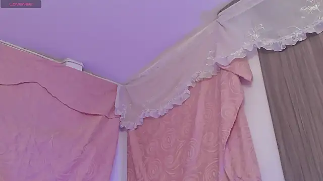 BonnieCute  online show from September 2025 11:50:01 PM