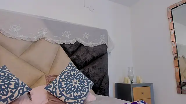 BonnieCute  online show from October 2025 12:25:02 AM