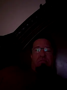 sluttydylan online show from November 2025 08:00:02 AM