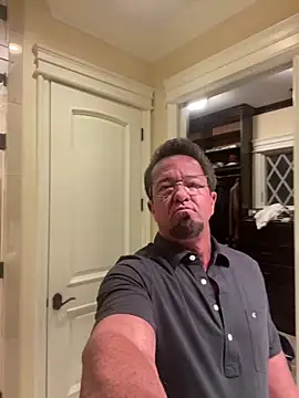 sluttydylan online show from February 2026 02:29:01 AM