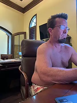 sluttydylan online show from April 2026 06:52:01 PM