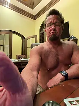 sluttydylan online show from June 2026 04:27:01 AM