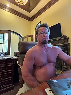 sluttydylan online show from June 2026 01:17:01 AM