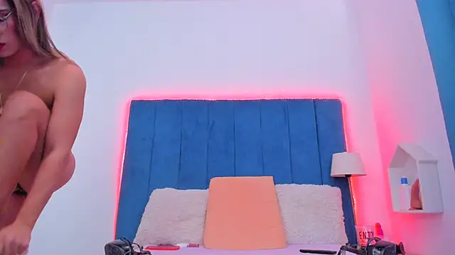 Camiiniieves online show from December 2024 02:52:01 AM