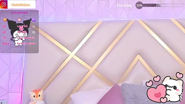 Snapshot of Violettbloss chatting on January 2025 05:19:01 AM Violettbloss online show from January 2025 05:19:01 AM