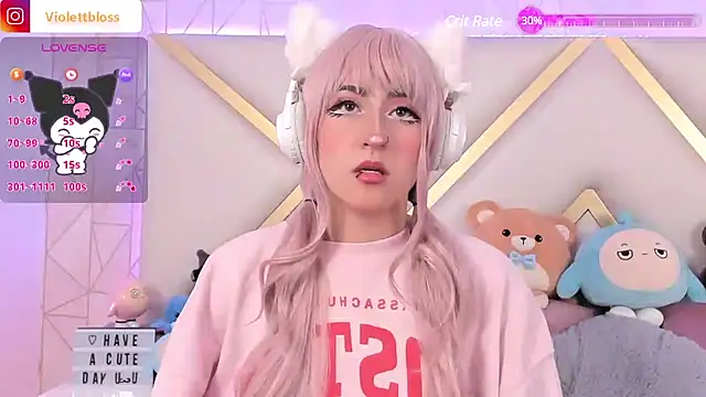 Snapshot of Violettbloss chatting on February 2025 09:15:01 PM Violettbloss online show from February 2025 09:15:01 PM