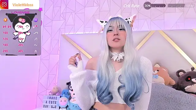 Snapshot of Violettbloss chatting on February 2025 12:32:01 AM Violettbloss online show from February 2025 12:32:01 AM