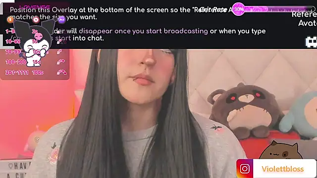 Snapshot of Violettbloss chatting on October 2025 04:12:01 AM Violettbloss online show from October 2025 04:12:01 AM