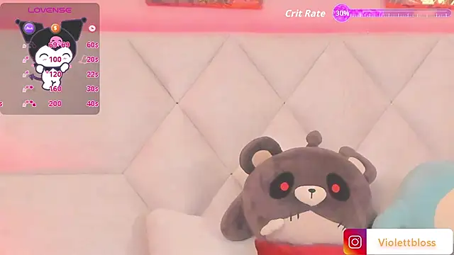 Snapshot of Violettbloss chatting on November 2025 03:17:01 AM Violettbloss online show from November 2025 03:17:01 AM