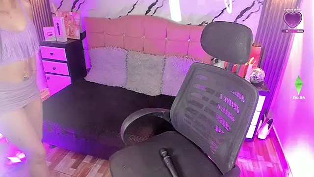 Snapshot of Sofi_lenox chatting on January 2026 01:54:02 AM Sofi lenox online show from January 2026 01:54:02 AM