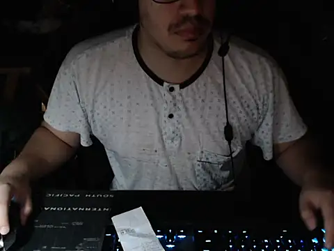 Snapshot of thealfawolf01 chatting on May 2026 02:41:02 AM thealfawolf01 online show from May 2026 02:41:02 AM