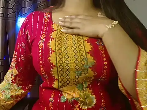 Snapshot of Unlucky-flowers chatting on January 2025 11:13:01 PM Unlucky-flowers online show from January 2025 11:13:01 PM