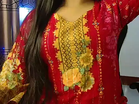 Snapshot of Unlucky-flowers chatting on February 2025 07:17:01 PM Unlucky-flowers online show from February 2025 07:17:01 PM