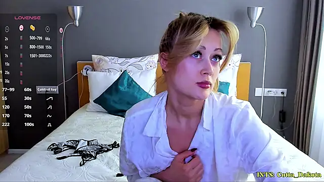 PannaDakota online show from February 2025 01:10:02 PM