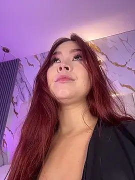 LiaTink online show from May 2026 11:40:01 AM