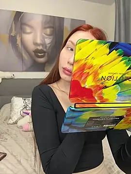 Snapshot of JudyWalkerr chatting on December 2024 01:40:02 PM JudyWalkerr online show from December 2024 01:40:02 PM