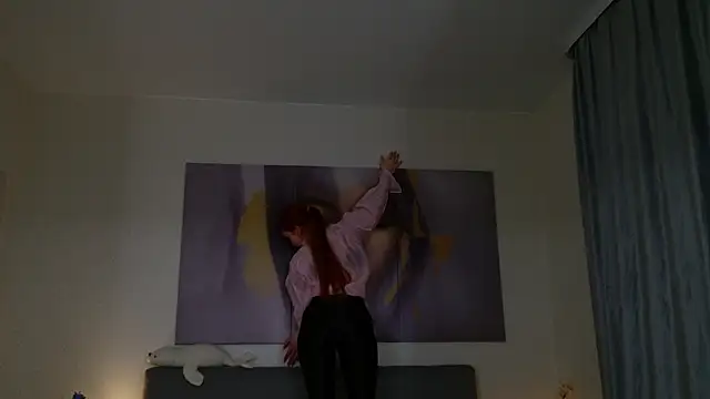 Snapshot of JudyWalkerr chatting on October 2025 02:14:02 PM JudyWalkerr online show from October 2025 02:14:02 PM