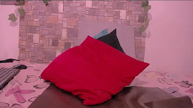 CrazyRousex online show from January 2025 05:24:02 PM