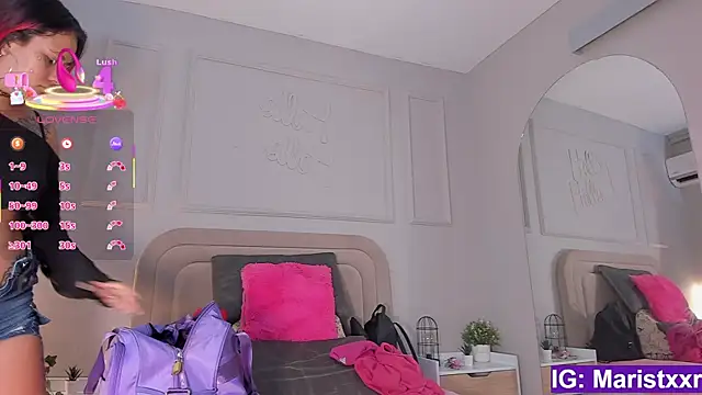 Maristxxr online show from November 2025 07:35:02 PM