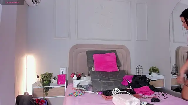 Maristxxr online show from December 2025 07:44:01 PM