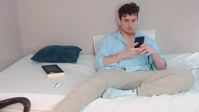 Elio555 online show from December 2024 03:05:02 AM