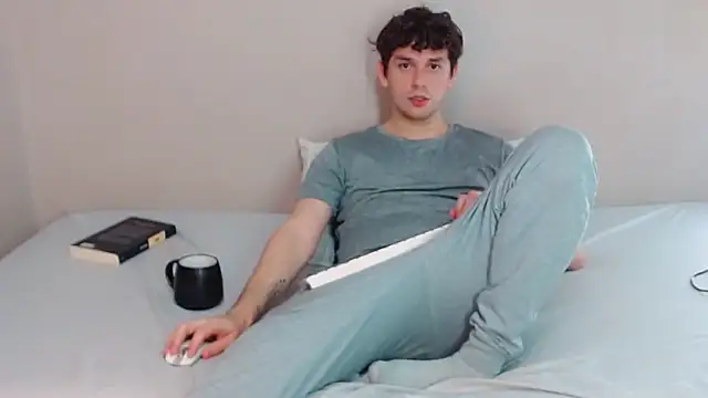 Elio555 online show from February 2025 01:12:02 AM