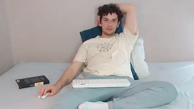 Elio555 online show from February 2025 01:15:01 AM